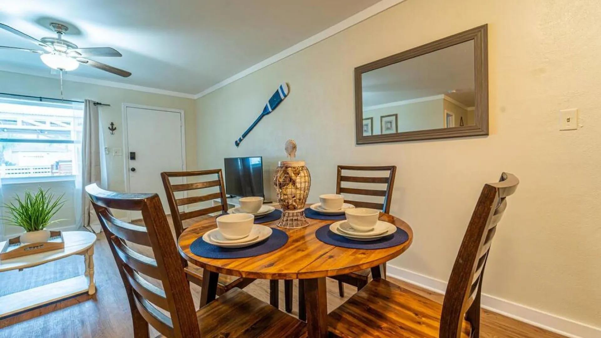 Bahama Breeze Suites Panama City Beach